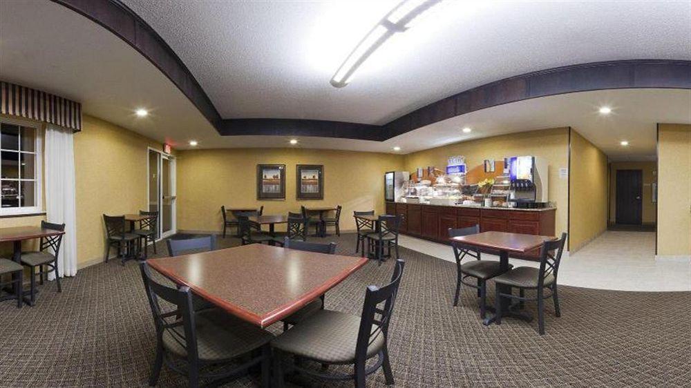Holiday Inn Express Le Claire Riverfront-Davenport By Ihg Exterior foto