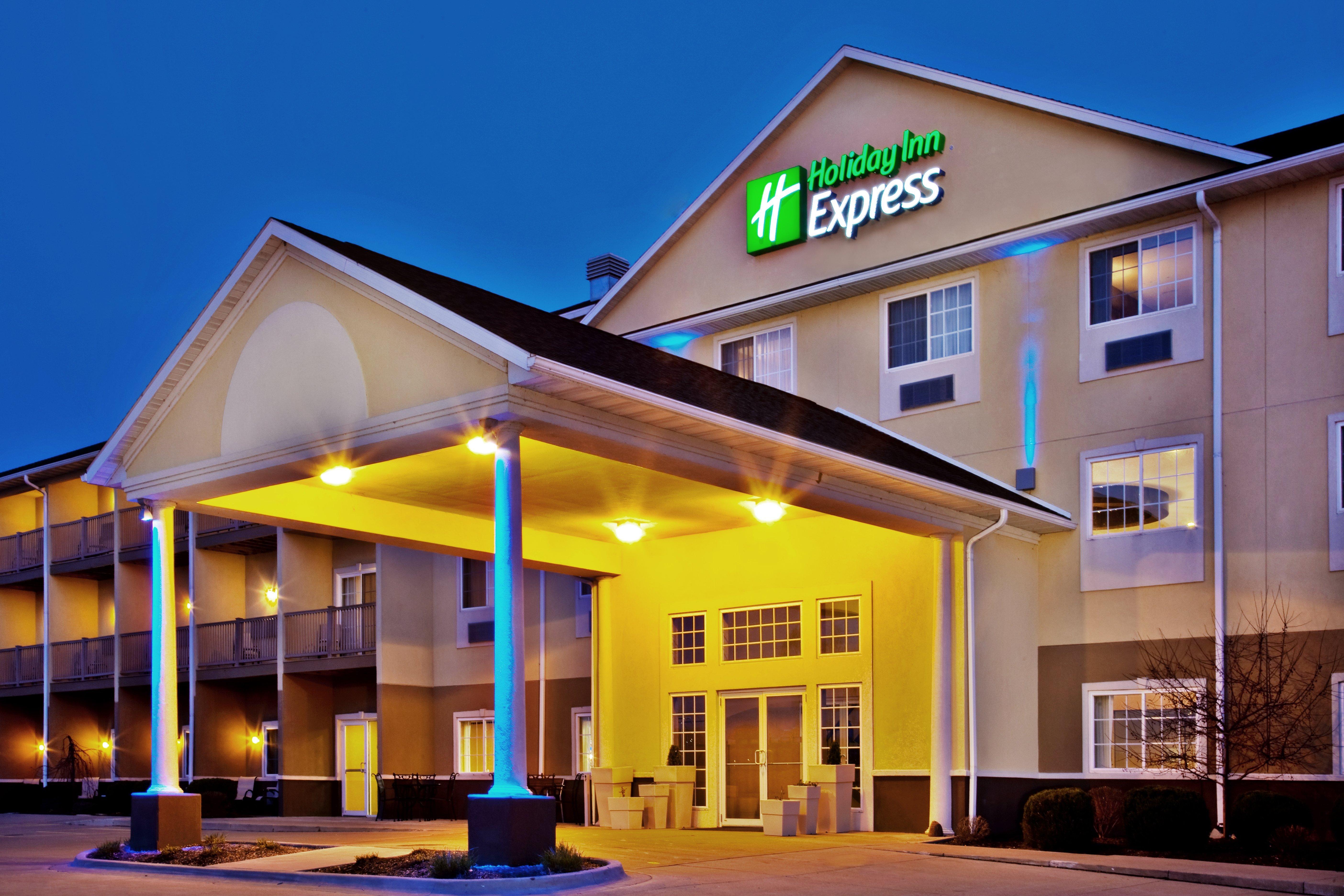 Holiday Inn Express Le Claire Riverfront-Davenport By Ihg Exterior foto
