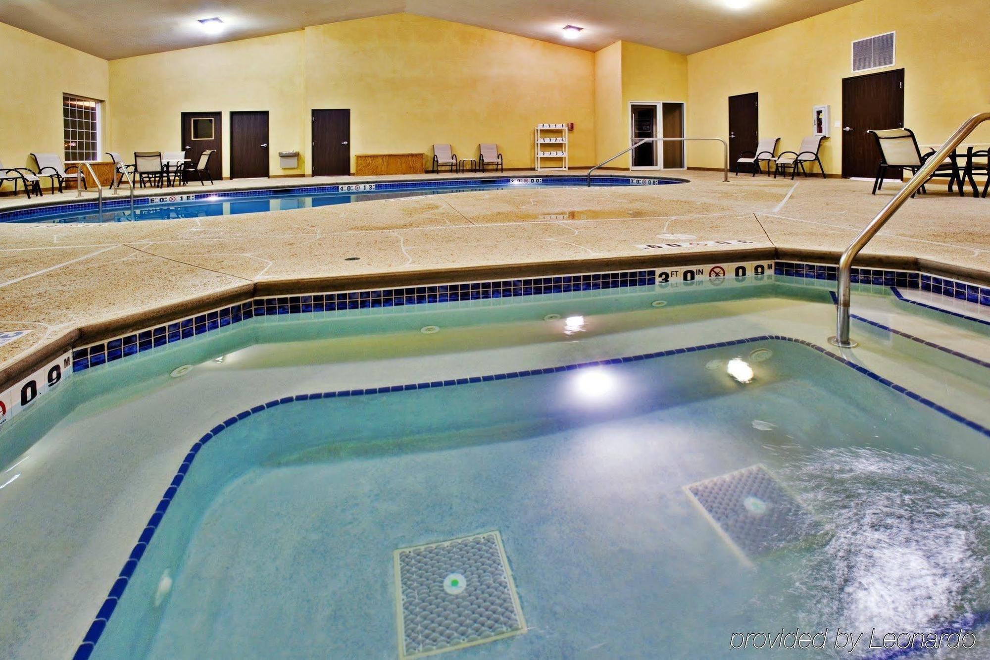 Holiday Inn Express Le Claire Riverfront-Davenport By Ihg Exterior foto